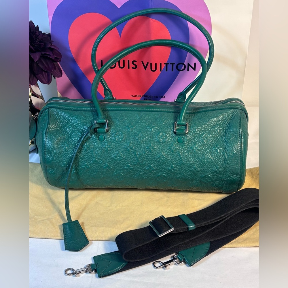 Limited Edition Louis Vuitton Revelation Neo Papillon Gm - Picture 2 of 16